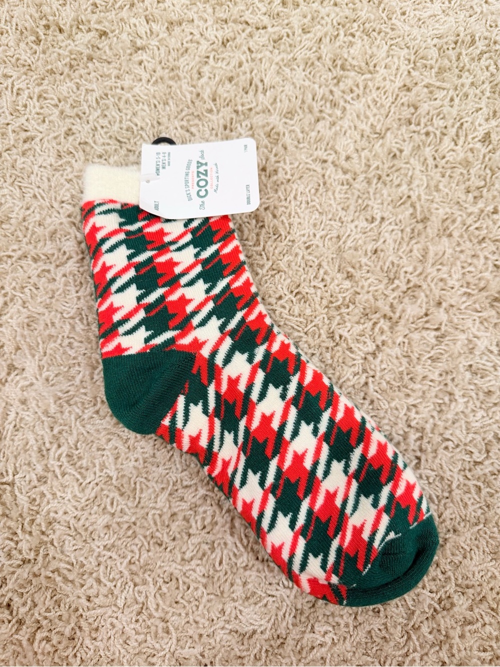 Cozy Holiday Houndstooth Crew Socks - Green/Red/White